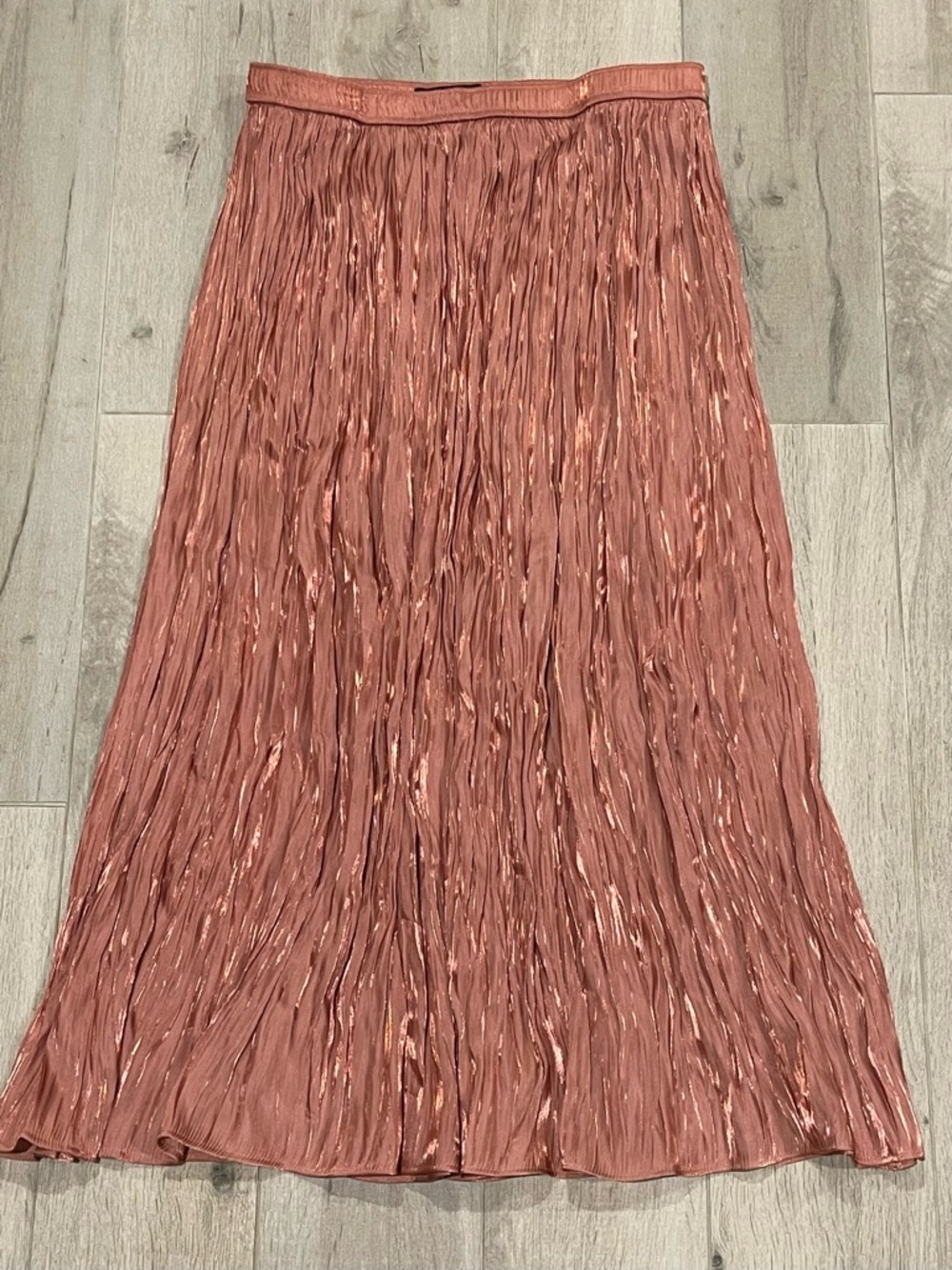 Zara Metallic Pleated Midi Skirt Rose Pink Shimmer Flowy Size L - Picture 1 of 8